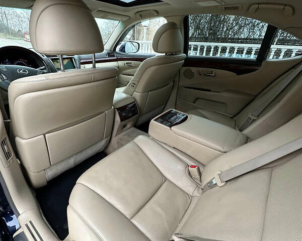 Лексус ЛС, объемом двигателя 4.61 л и пробегом 226 тыс. км за 11500 $, фото 26 на Automoto.ua