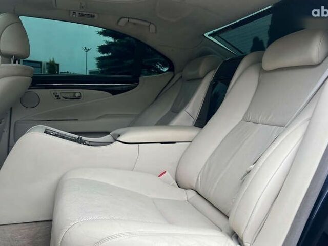 Лексус ЛС, объемом двигателя 4.6 л и пробегом 224 тыс. км за 8250 $, фото 11 на Automoto.ua