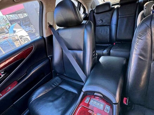 Лексус ЛС, об'ємом двигуна 4.6 л та пробігом 246 тис. км за 9500 $, фото 1 на Automoto.ua
