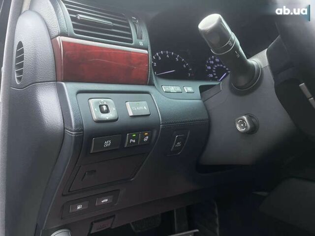 Лексус ЛС, объемом двигателя 4.6 л и пробегом 235 тыс. км за 11999 $, фото 29 на Automoto.ua