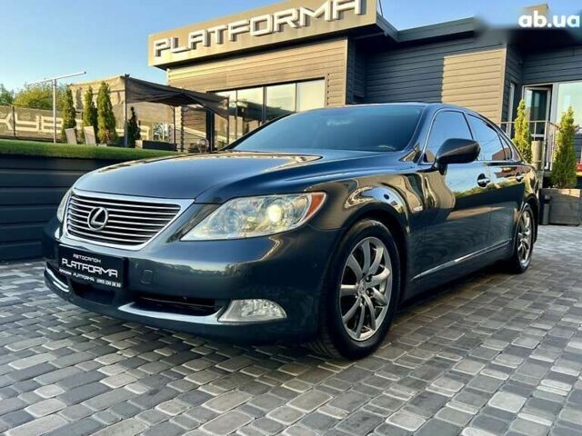 Лексус ЛС, объемом двигателя 0 л и пробегом 230 тыс. км за 13900 $, фото 2 на Automoto.ua