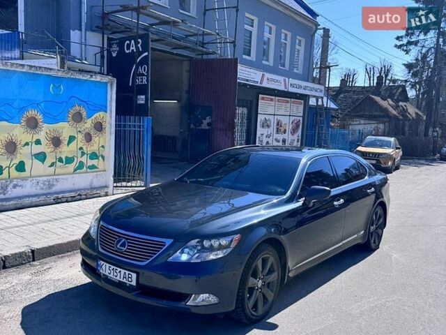 Лексус ЛС, объемом двигателя 4.97 л и пробегом 283 тыс. км за 11500 $, фото 7 на Automoto.ua