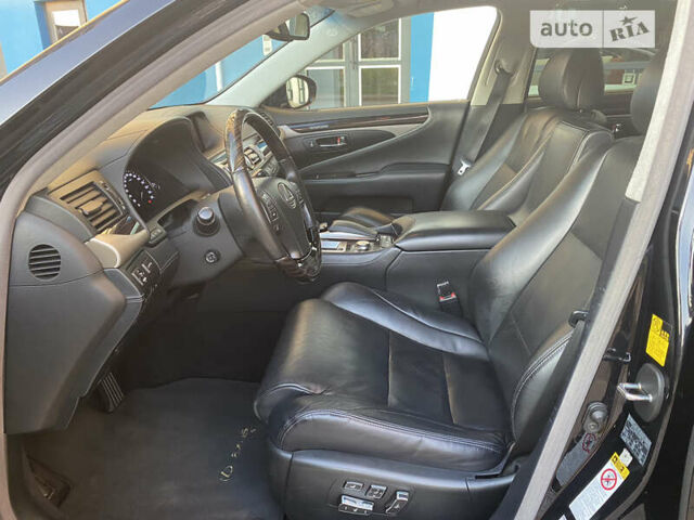 Лексус ЛС, объемом двигателя 5 л и пробегом 167 тыс. км за 37777 $, фото 20 на Automoto.ua