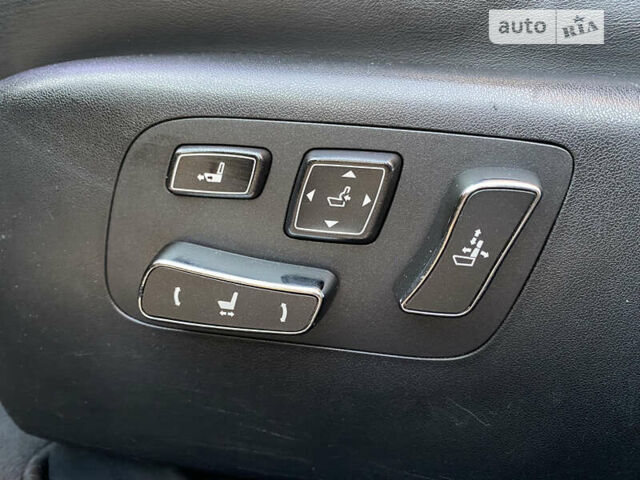 Лексус ЛС, объемом двигателя 5 л и пробегом 167 тыс. км за 37777 $, фото 36 на Automoto.ua
