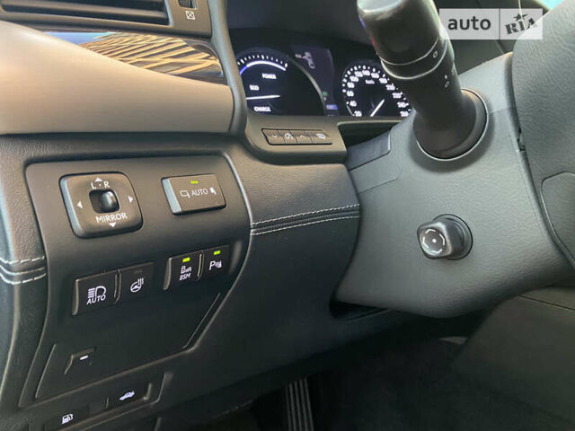 Лексус ЛС, объемом двигателя 5 л и пробегом 167 тыс. км за 37777 $, фото 39 на Automoto.ua