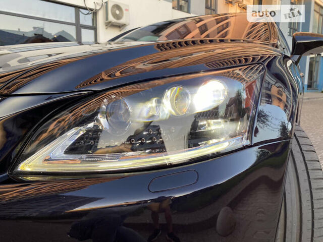 Лексус ЛС, объемом двигателя 5 л и пробегом 167 тыс. км за 37777 $, фото 35 на Automoto.ua
