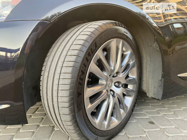 Лексус ЛС, объемом двигателя 5 л и пробегом 167 тыс. км за 37777 $, фото 17 на Automoto.ua