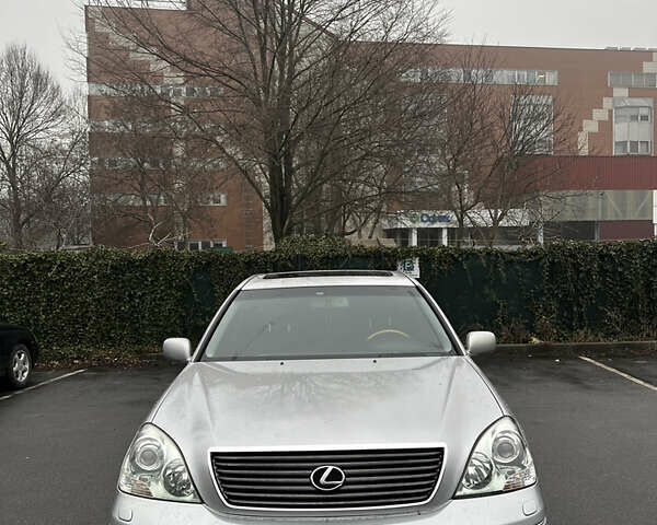 Серый Лексус ЛС, объемом двигателя 4.29 л и пробегом 370 тыс. км за 5555 $, фото 1 на Automoto.ua