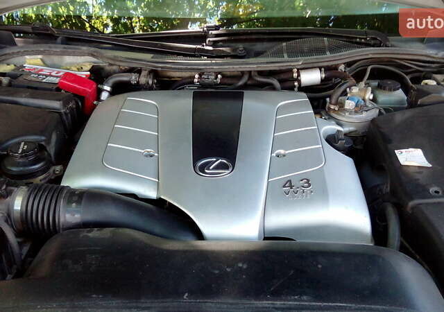 Сірий Лексус ЛС, об'ємом двигуна 4.3 л та пробігом 240 тис. км за 6900 $, фото 5 на Automoto.ua