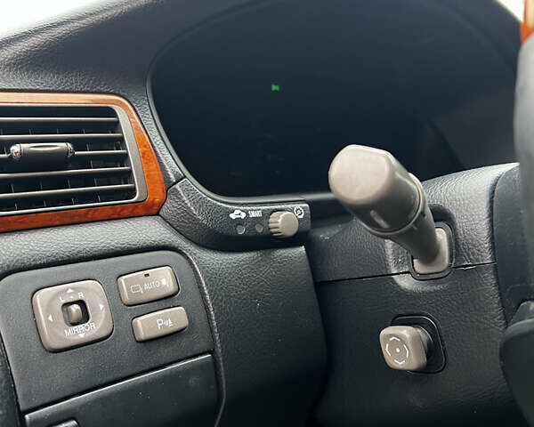 Серый Лексус ЛС, объемом двигателя 4.29 л и пробегом 370 тыс. км за 5555 $, фото 12 на Automoto.ua