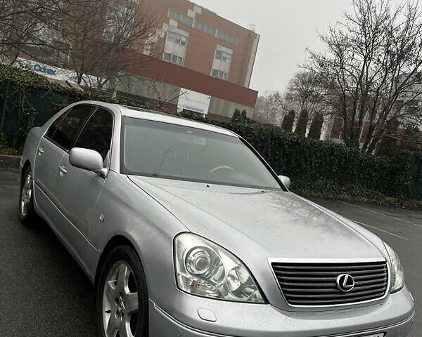 Серый Лексус ЛС, объемом двигателя 4.29 л и пробегом 370 тыс. км за 5555 $, фото 2 на Automoto.ua