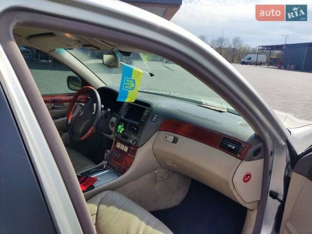 Сірий Лексус ЛС, об'ємом двигуна 4.3 л та пробігом 240 тис. км за 6900 $, фото 14 на Automoto.ua