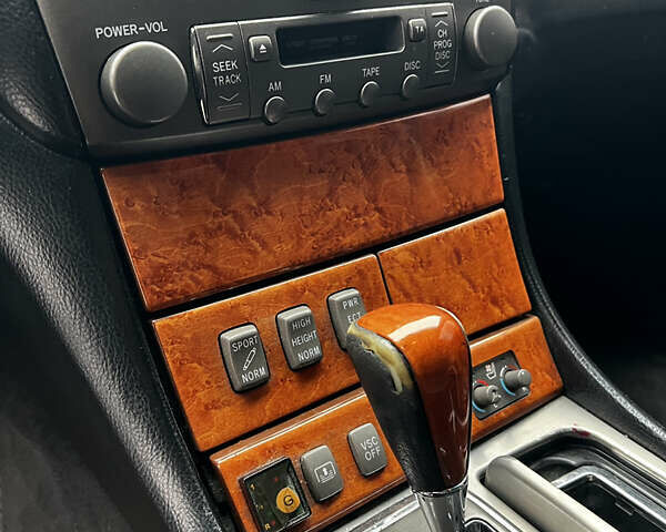 Серый Лексус ЛС, объемом двигателя 4.29 л и пробегом 370 тыс. км за 5555 $, фото 13 на Automoto.ua