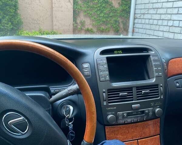 Сірий Лексус ЛС, об'ємом двигуна 4.3 л та пробігом 370 тис. км за 6200 $, фото 10 на Automoto.ua