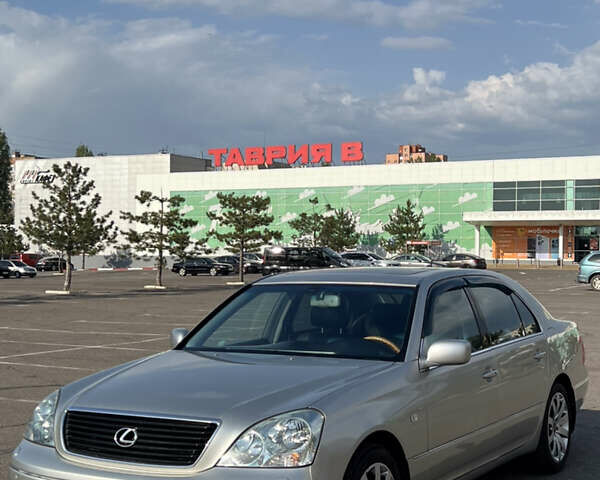 Сірий Лексус ЛС, об'ємом двигуна 4.29 л та пробігом 480 тис. км за 8300 $, фото 4 на Automoto.ua