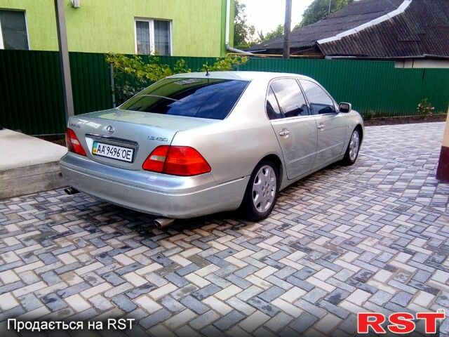 Серый Лексус ЛС, объемом двигателя 4.3 л и пробегом 225 тыс. км за 12000 $, фото 5 на Automoto.ua