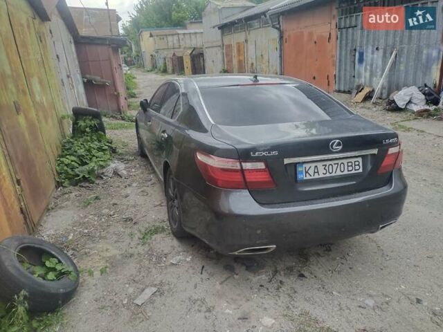Сірий Лексус ЛС, об'ємом двигуна 4.61 л та пробігом 170 тис. км за 7900 $, фото 1 на Automoto.ua