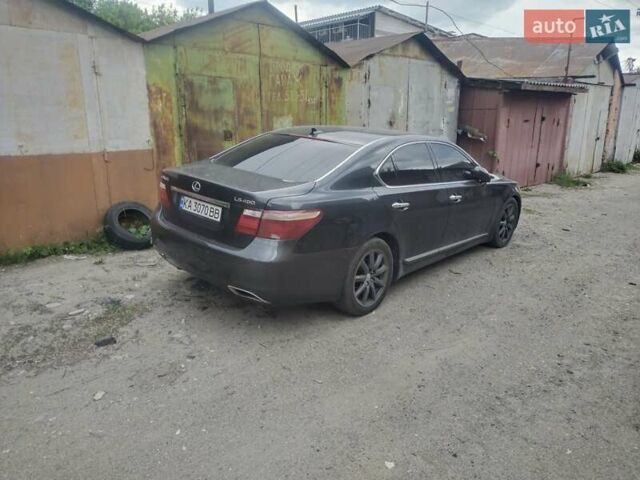 Сірий Лексус ЛС, об'ємом двигуна 4.61 л та пробігом 170 тис. км за 7900 $, фото 4 на Automoto.ua