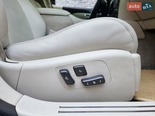 Серый Лексус ЛС, объемом двигателя 4.97 л и пробегом 237 тыс. км за 16999 $, фото 72 на Automoto.ua