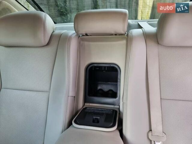 Серый Лексус ЛС, объемом двигателя 4.97 л и пробегом 237 тыс. км за 16999 $, фото 61 на Automoto.ua