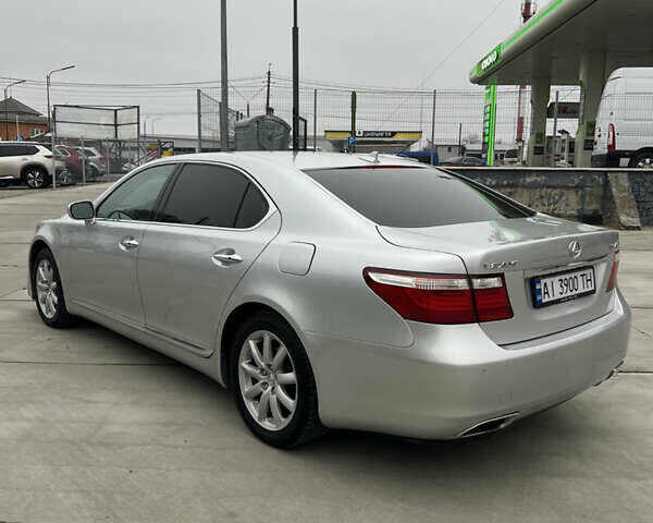 Сірий Лексус ЛС, об'ємом двигуна 4.6 л та пробігом 229 тис. км за 12700 $, фото 13 на Automoto.ua