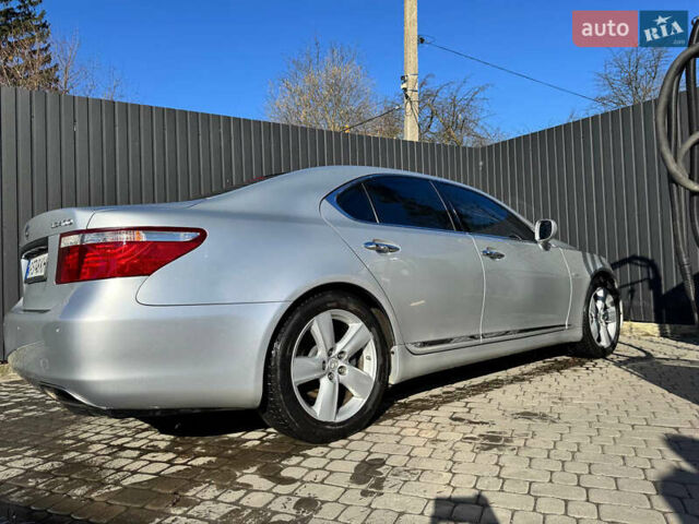 Серый Лексус ЛС, объемом двигателя 4.61 л и пробегом 246 тыс. км за 9500 $, фото 15 на Automoto.ua