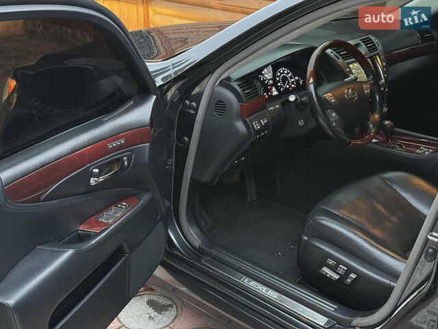 Сірий Лексус ЛС, об'ємом двигуна 4.6 л та пробігом 116 тис. км за 14999 $, фото 27 на Automoto.ua