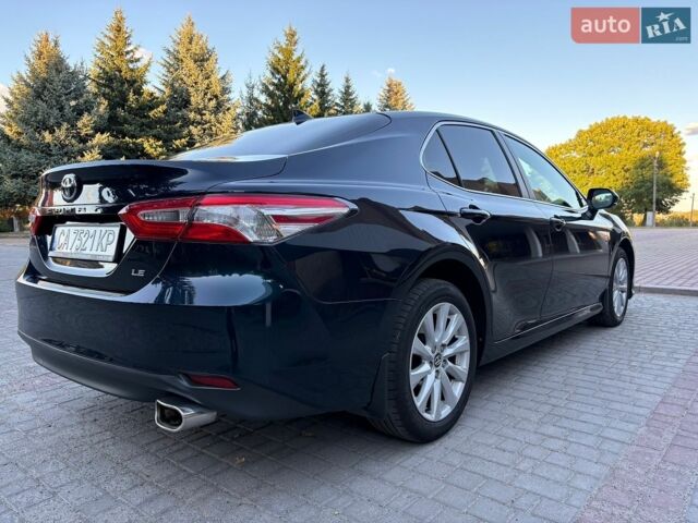 Сірий Лексус ЛС, об'ємом двигуна 0 л та пробігом 422 тис. км за 6921 $, фото 5 на Automoto.ua