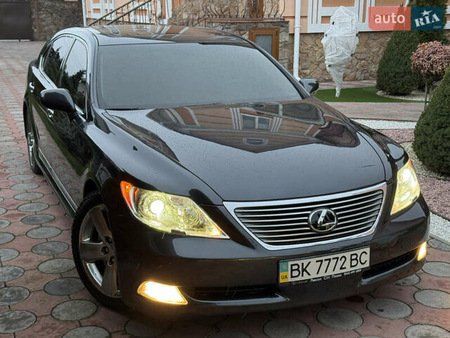 Сірий Лексус ЛС, об'ємом двигуна 4.6 л та пробігом 116 тис. км за 14999 $, фото 11 на Automoto.ua