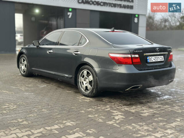 Серый Лексус ЛС, объемом двигателя 4.99 л и пробегом 220 тыс. км за 7000 $, фото 3 на Automoto.ua
