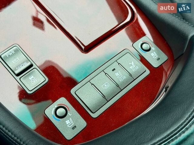 Серый Лексус ЛС, объемом двигателя 4.61 л и пробегом 275 тыс. км за 11500 $, фото 36 на Automoto.ua