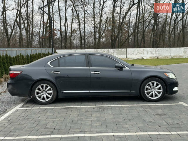 Серый Лексус ЛС, объемом двигателя 4.6 л и пробегом 195 тыс. км за 9950 $, фото 9 на Automoto.ua