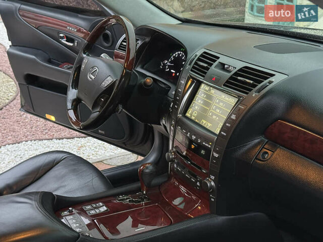 Сірий Лексус ЛС, об'ємом двигуна 4.6 л та пробігом 116 тис. км за 14999 $, фото 33 на Automoto.ua