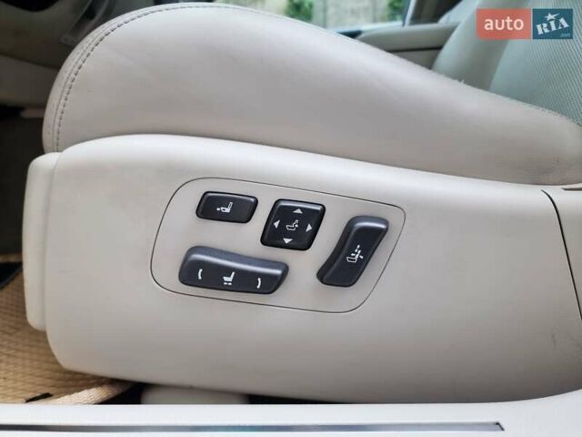 Серый Лексус ЛС, объемом двигателя 4.97 л и пробегом 237 тыс. км за 16999 $, фото 28 на Automoto.ua