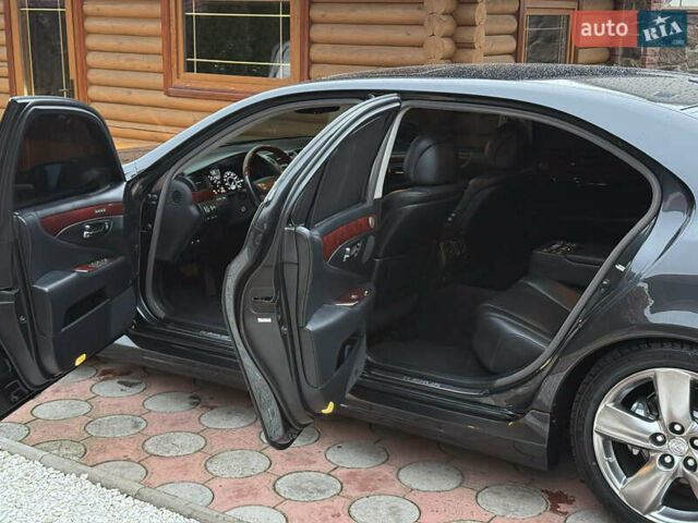 Сірий Лексус ЛС, об'ємом двигуна 4.6 л та пробігом 116 тис. км за 14999 $, фото 26 на Automoto.ua