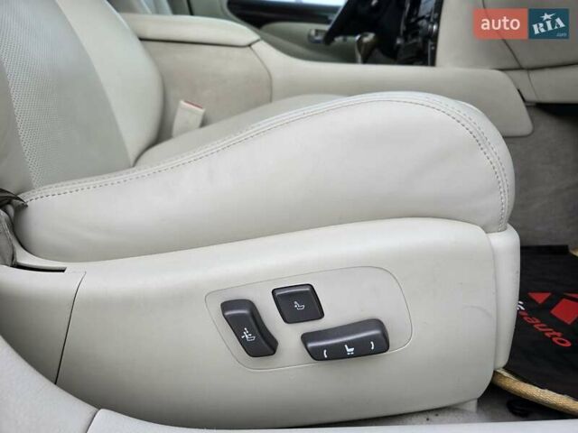 Сірий Лексус ЛС, об'ємом двигуна 5 л та пробігом 237 тис. км за 15499 $, фото 60 на Automoto.ua