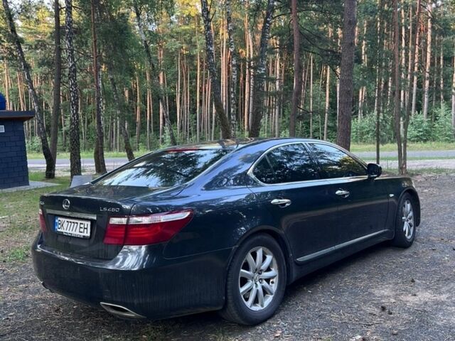 Сірий Лексус ЛС, об'ємом двигуна 4.61 л та пробігом 286 тис. км за 11500 $, фото 1 на Automoto.ua