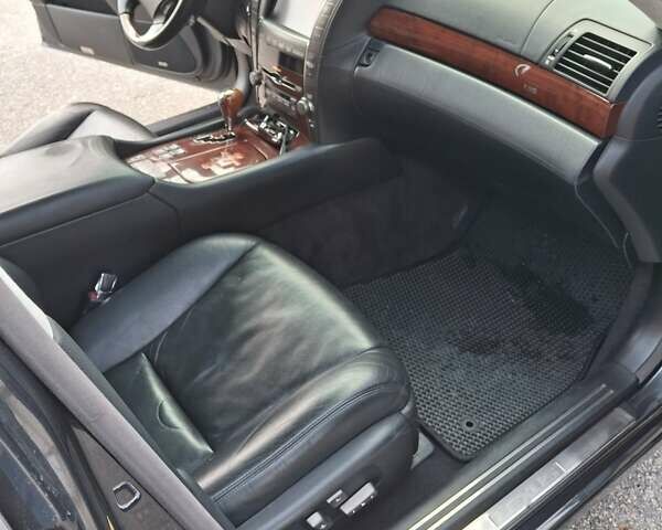 Серый Лексус ЛС, объемом двигателя 5 л и пробегом 380 тыс. км за 13900 $, фото 26 на Automoto.ua