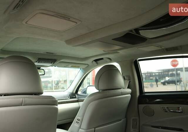 Серый Лексус ЛС, объемом двигателя 5 л и пробегом 164 тыс. км за 11971 $, фото 23 на Automoto.ua