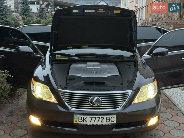 Сірий Лексус ЛС, об'ємом двигуна 4.6 л та пробігом 116 тис. км за 14999 $, фото 62 на Automoto.ua