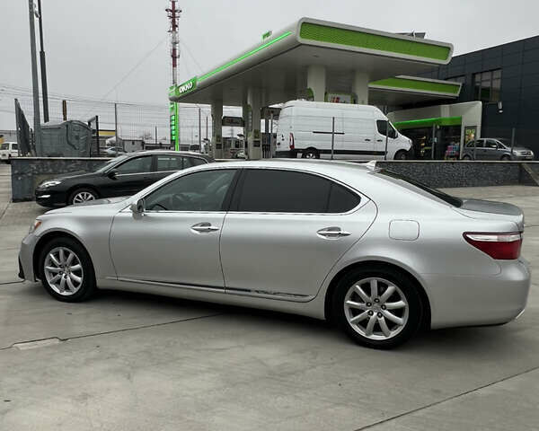 Сірий Лексус ЛС, об'ємом двигуна 4.6 л та пробігом 229 тис. км за 12700 $, фото 11 на Automoto.ua