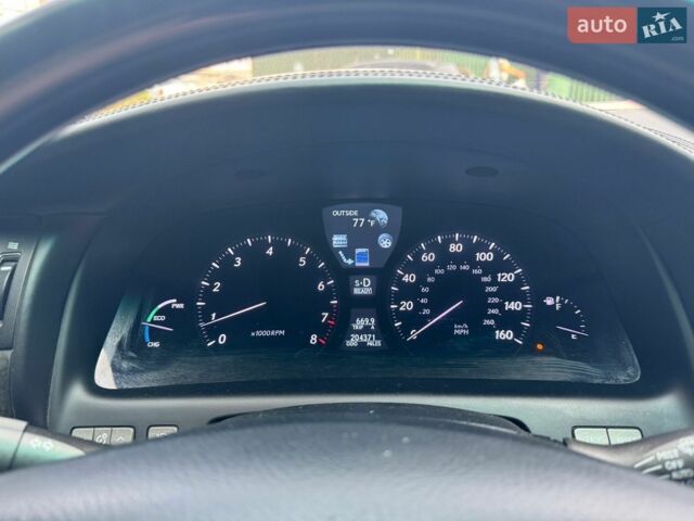 Сірий Лексус ЛС, об'ємом двигуна 4.97 л та пробігом 328 тис. км за 10500 $, фото 12 на Automoto.ua