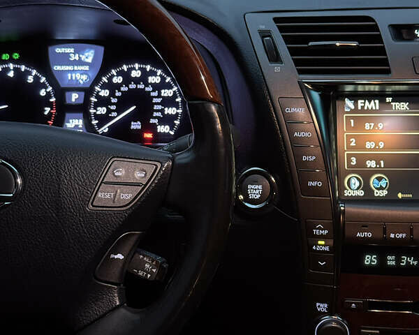 Сірий Лексус ЛС, об'ємом двигуна 4.6 л та пробігом 116 тис. км за 14999 $, фото 46 на Automoto.ua