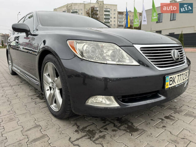 Серый Лексус ЛС, объемом двигателя 4.6 л и пробегом 116 тыс. км за 11700 $, фото 20 на Automoto.ua