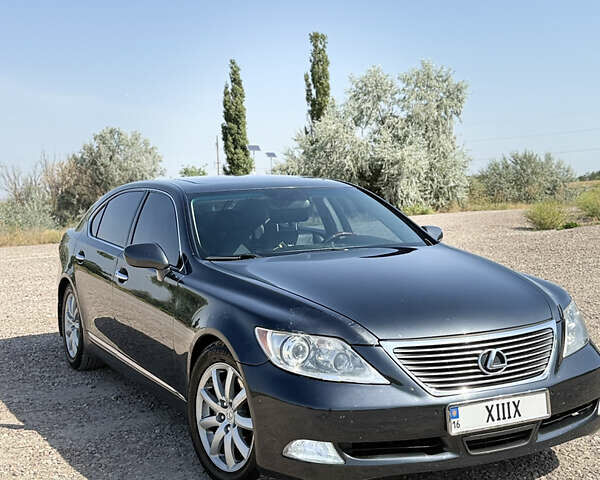 Сірий Лексус ЛС, об'ємом двигуна 4.61 л та пробігом 192 тис. км за 8500 $, фото 4 на Automoto.ua