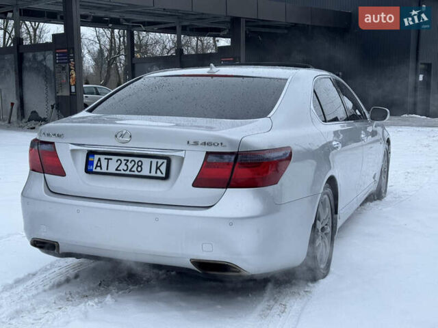 Серый Лексус ЛС, объемом двигателя 4.61 л и пробегом 240 тыс. км за 8500 $, фото 28 на Automoto.ua