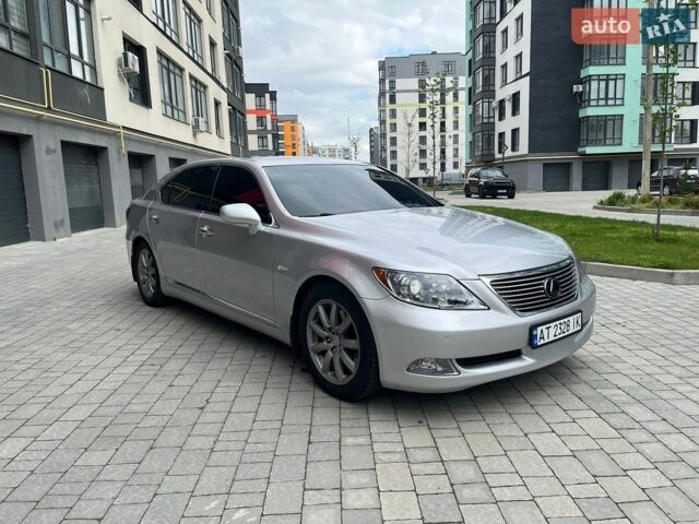 Сірий Лексус ЛС, об'ємом двигуна 4.61 л та пробігом 243 тис. км за 10999 $, фото 34 на Automoto.ua