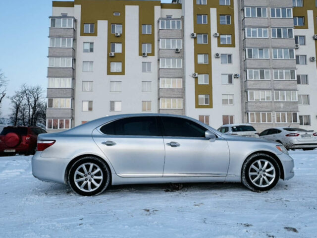 Сірий Лексус ЛС, об'ємом двигуна 4.61 л та пробігом 272 тис. км за 8000 $, фото 7 на Automoto.ua