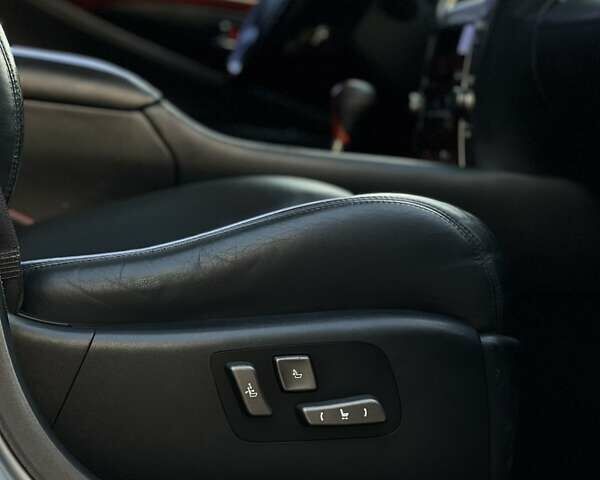Сірий Лексус ЛС, об'ємом двигуна 4.61 л та пробігом 220 тис. км за 11500 $, фото 17 на Automoto.ua