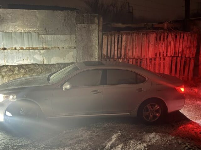 Сірий Лексус ЛС, об'ємом двигуна 4.6 л та пробігом 238 тис. км за 12500 $, фото 3 на Automoto.ua